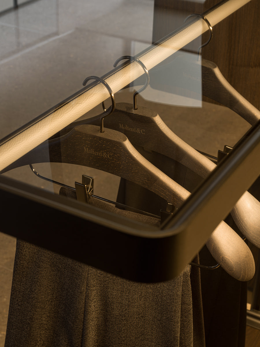 Walk-in closets - Hector Night - By Vincent Van Duysen