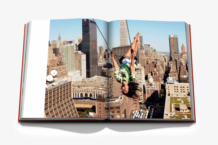 Book - New York By New York