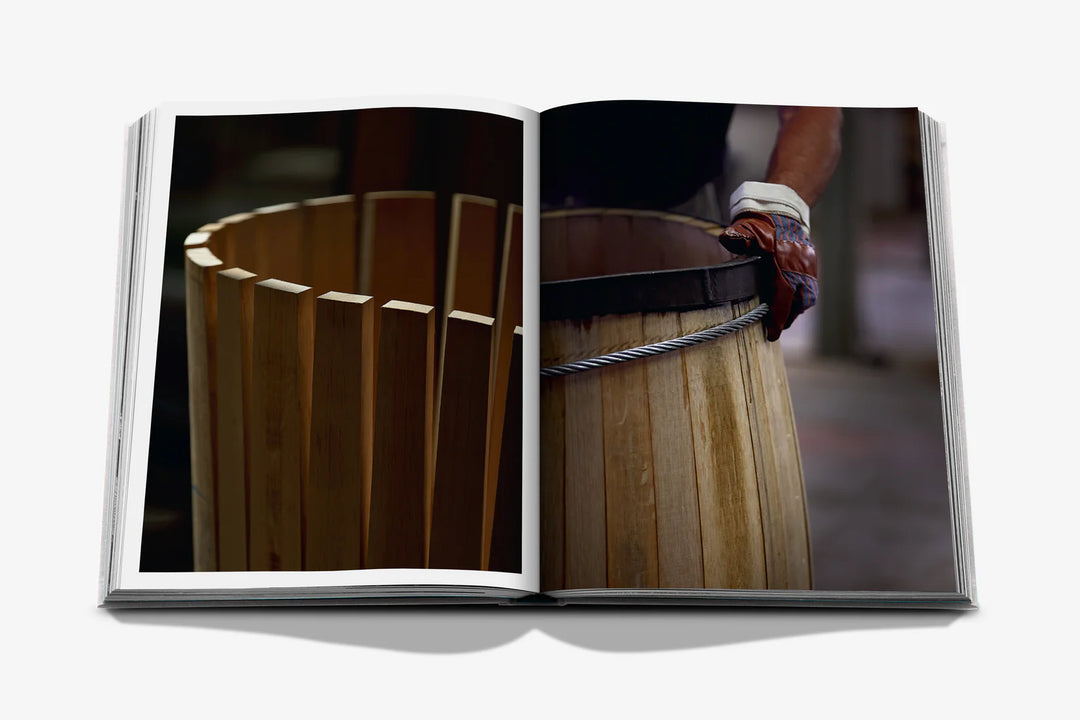 Book - Oak - Wine & Spirits - A Tale of Alchemy