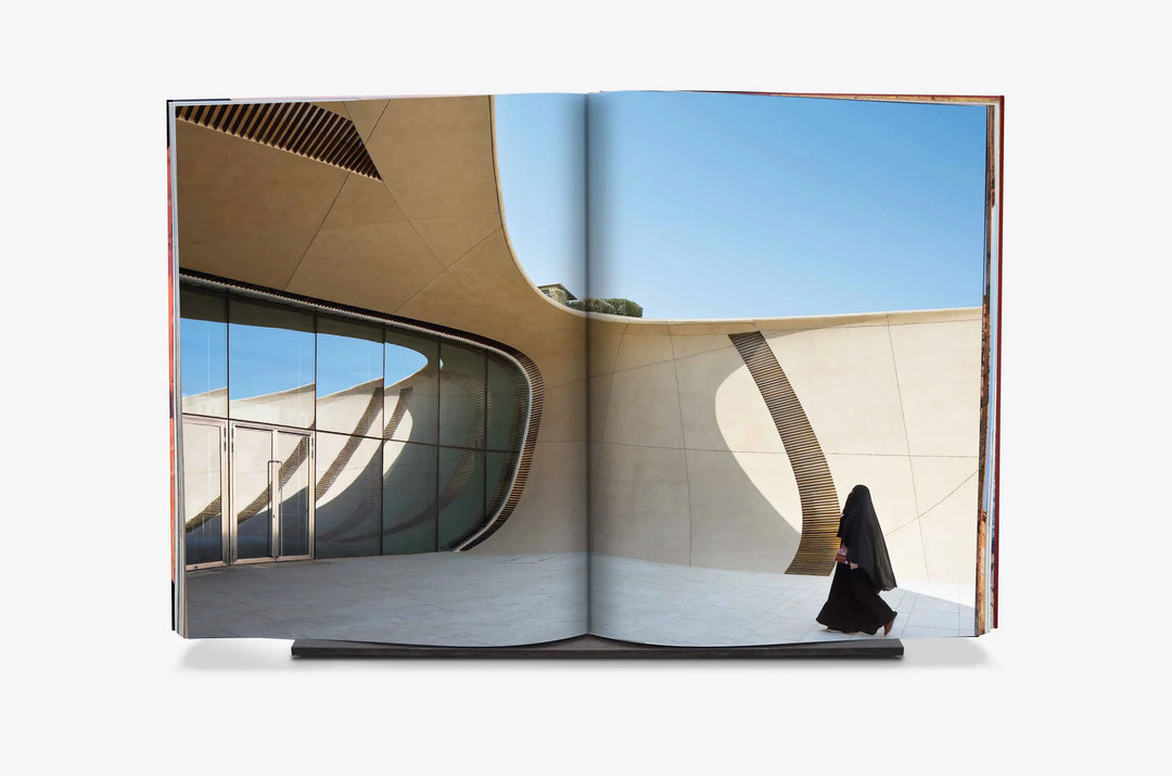 Book - Saudi Arabia: Petroleum Art XXL (Special Edition)
