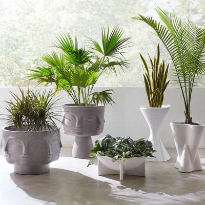 Hans Tall Planter