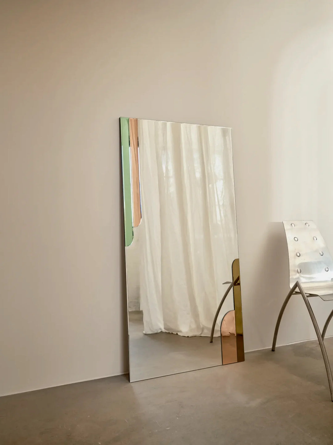 Mirror - Scandinavian Spring