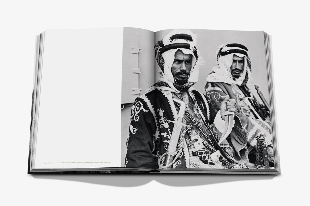 Book -  Costumes of Saudi Arabia: A Heritage of Fashion