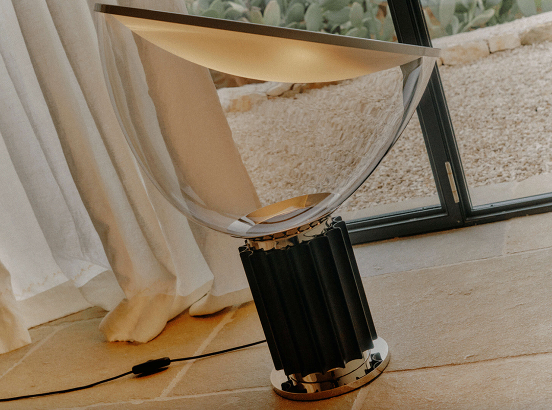 Table Lamp - Taccia Small - Black