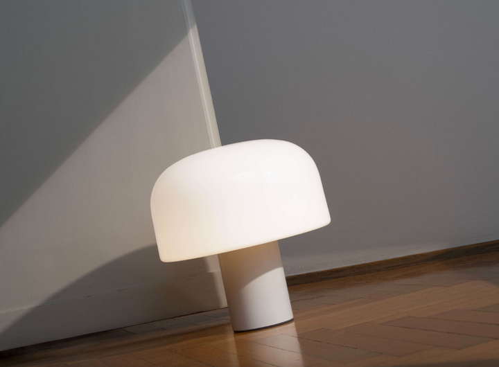 Table Lamp - Bellhop Glass T - White