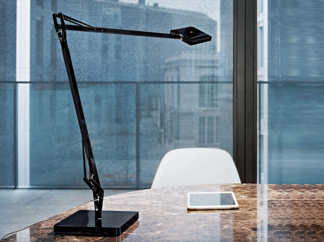 Table Lamp - Kelvin Edge Base - Black
