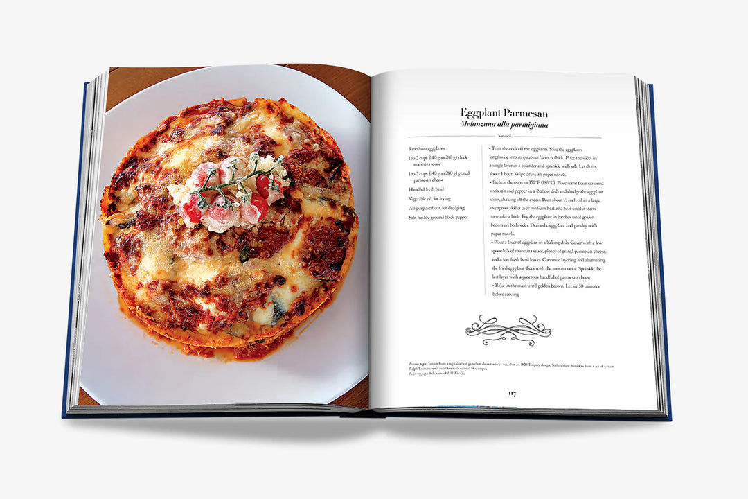 Book - Valentino: At the Emperor's Table