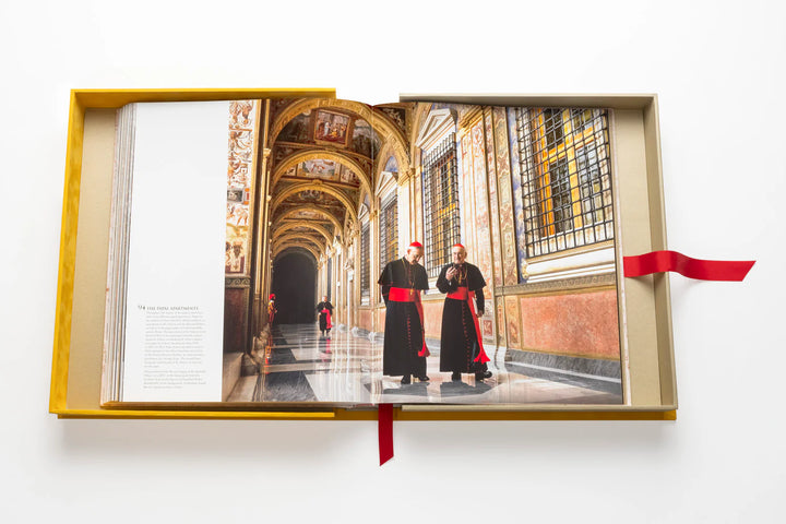 Book - Vatican: A Private Visit to a Secret World - The Ultimate Collection