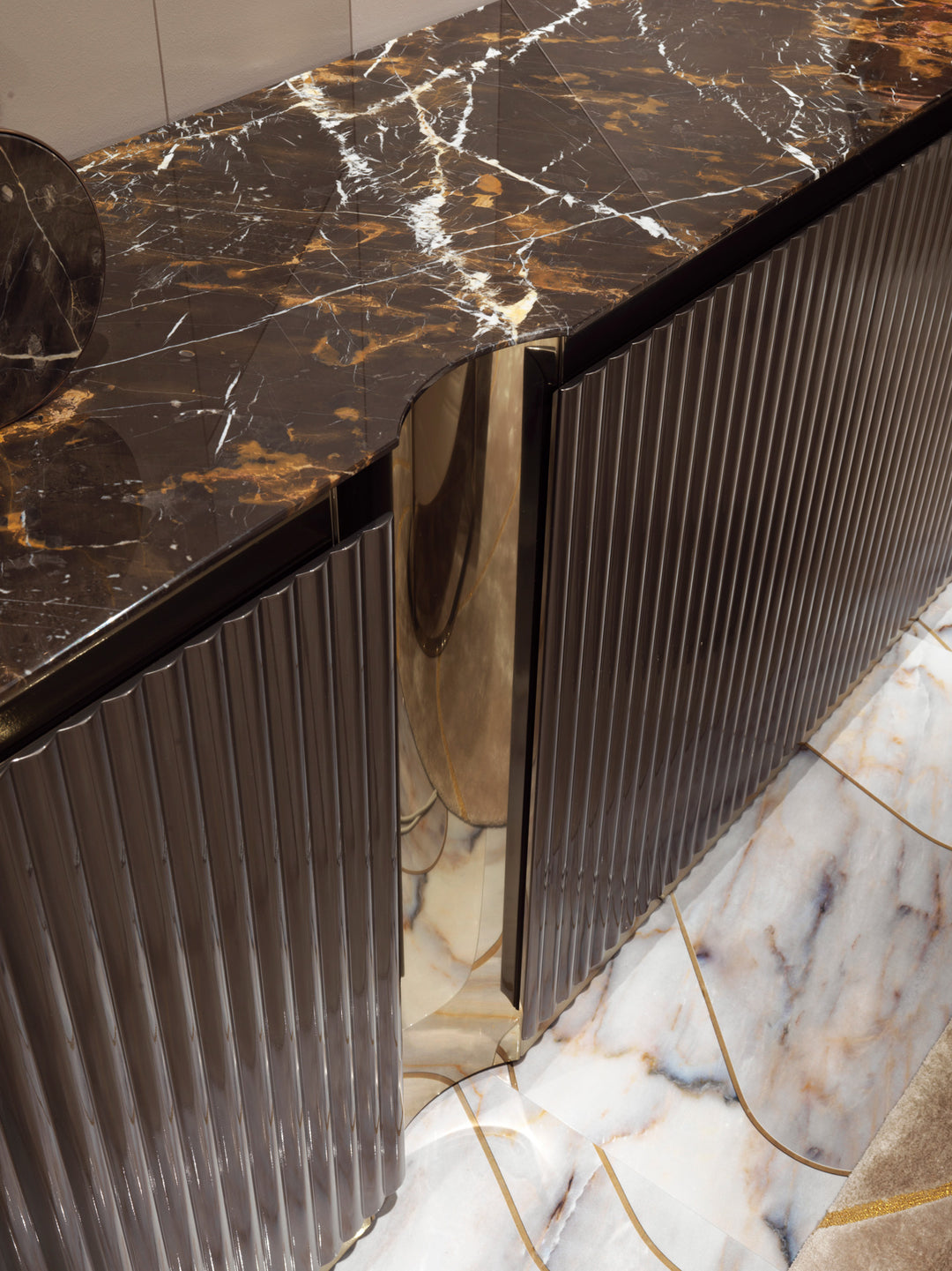 Cabinet - Leonardo High