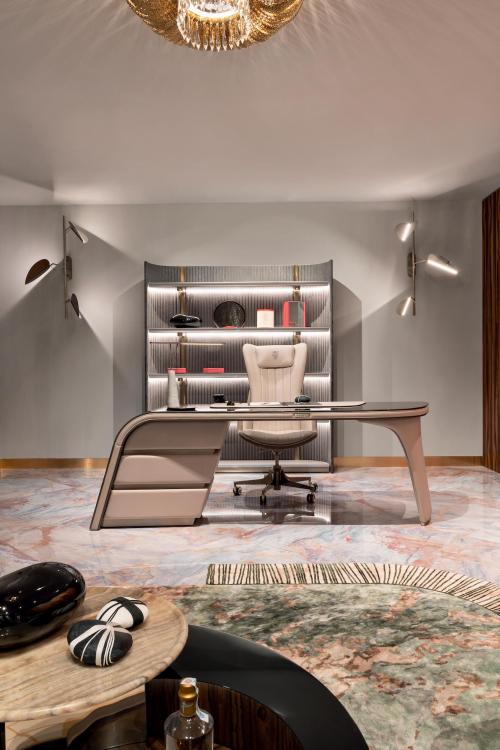 Desk - Ambassador