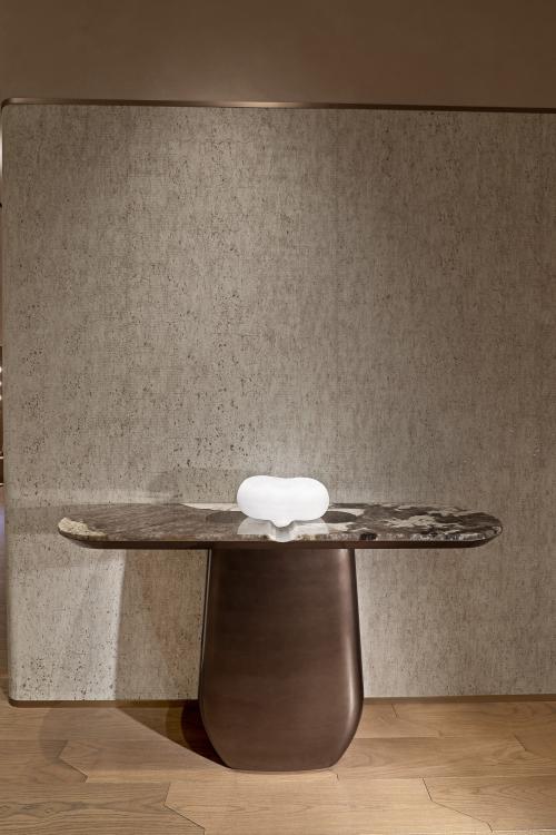 Console - Nubia