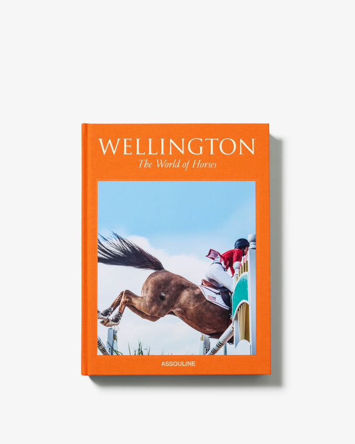 Book -  Wellington: The World of Horses