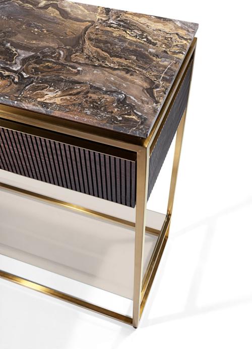 Console - Banner