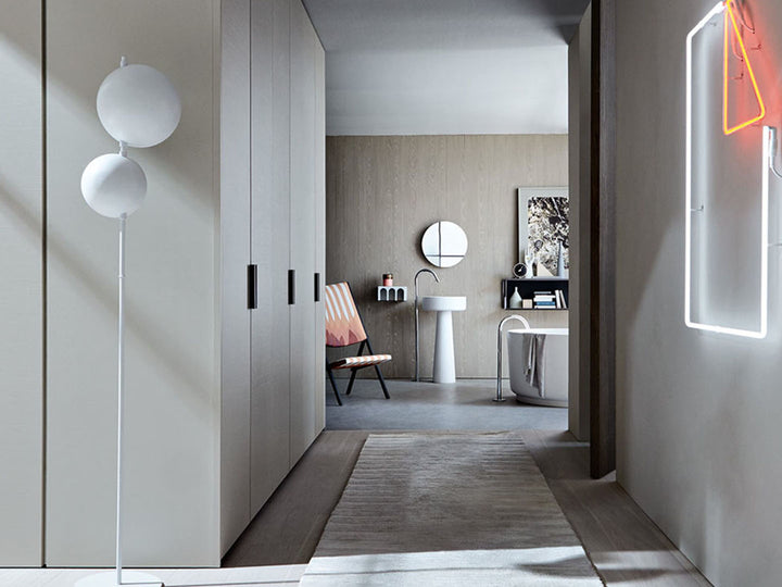 Wardrobe - Gliss Master - Grip - By Vincent Van Duysen