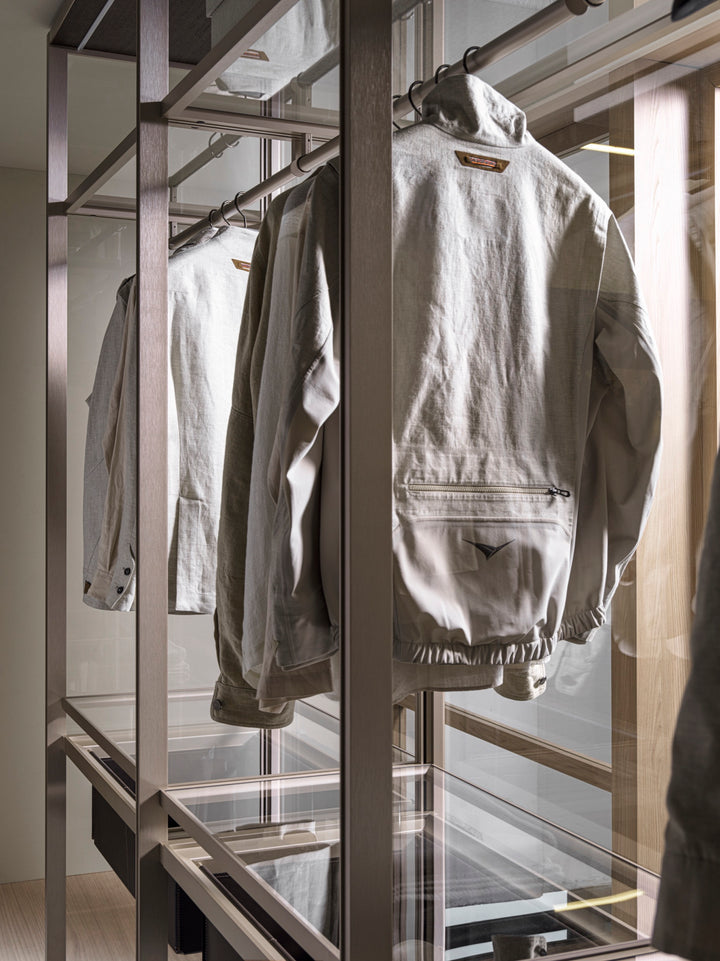 Walk-in closets - Gliss Master- By Vincent Van Duysen