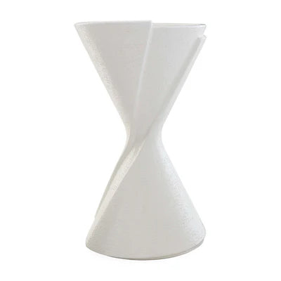 Hans Tall Planter