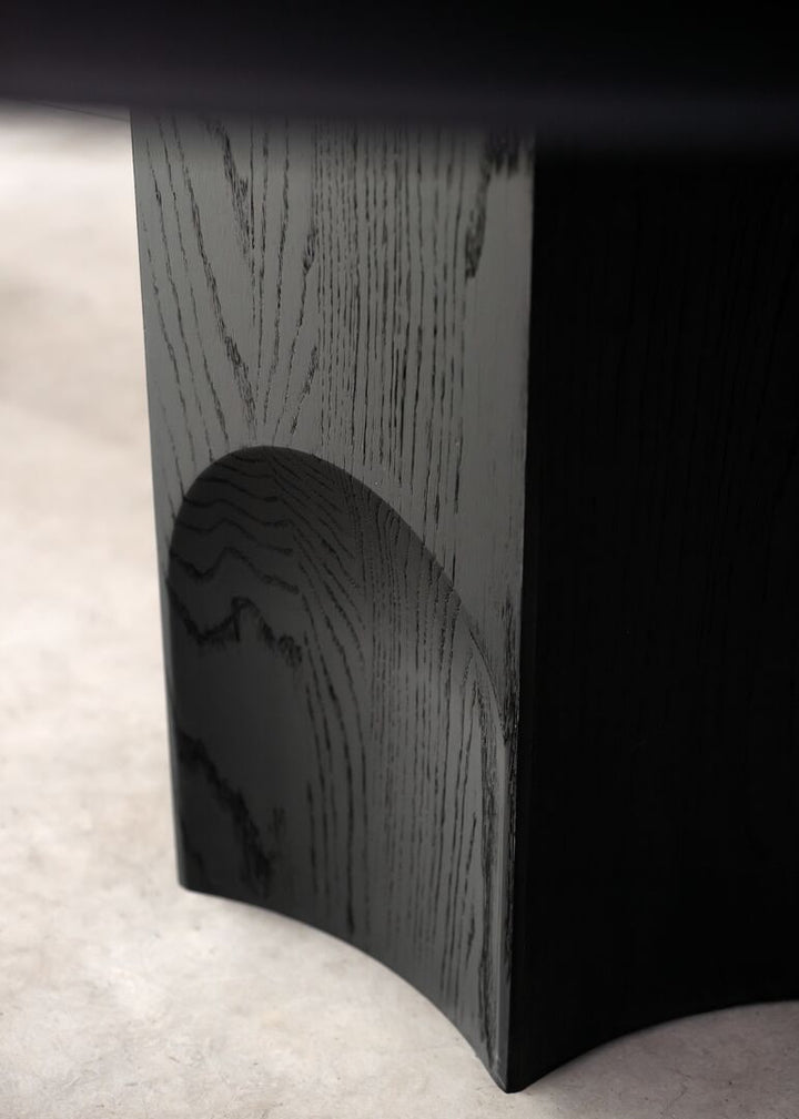 Dining Table - Grace - By Christophe Delcourt