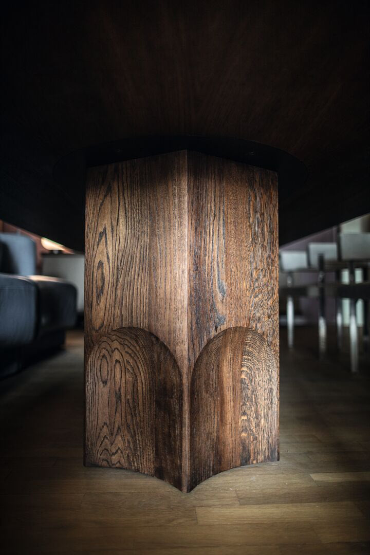 Dining Table - Grace - By Christophe Delcourt