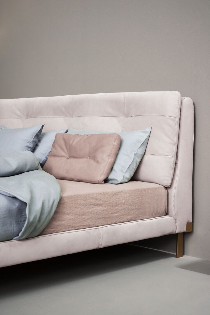 Bed - Viktor - By Draga & Aurel