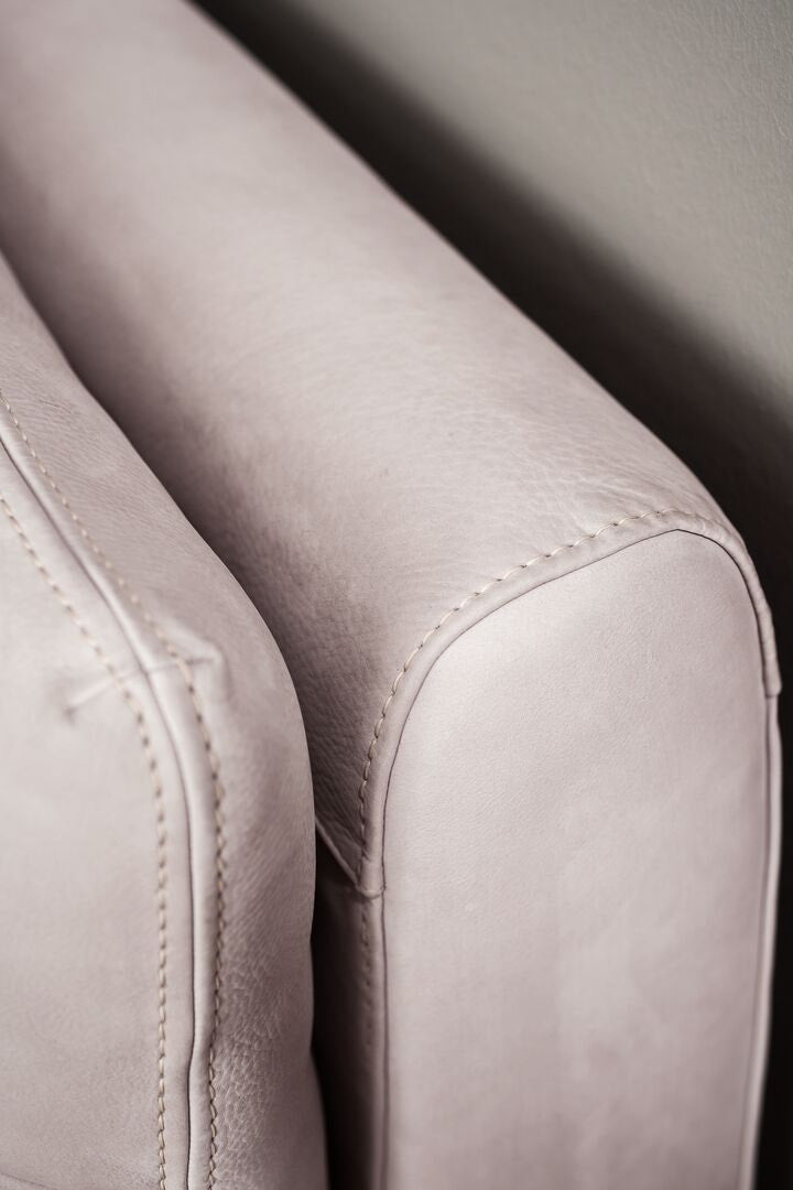 Bed - Viktor - By Draga & Aurel