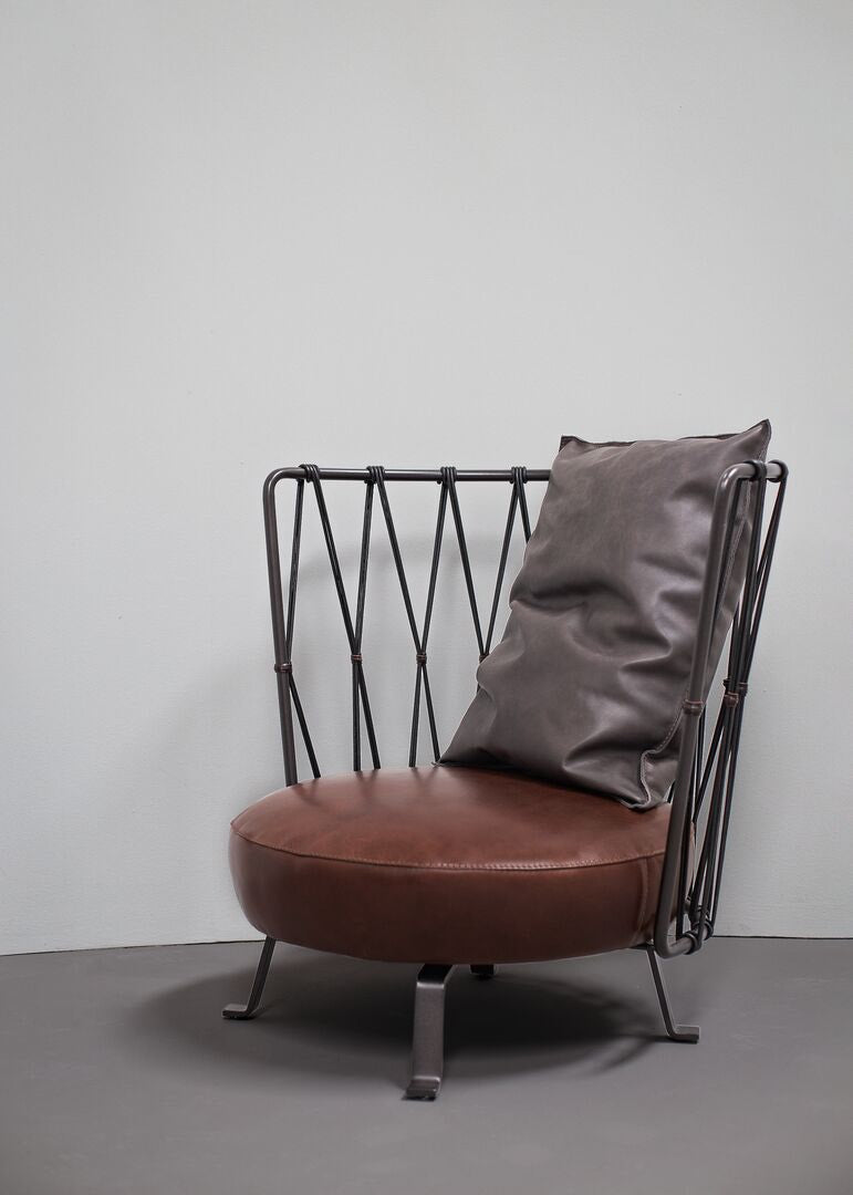 Armchair - Pedro Indoor - By Roberto Lazzeroni
