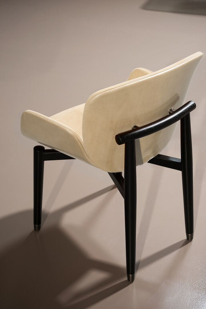 Armchair - Jorgen - By Roberto Lazzeroni