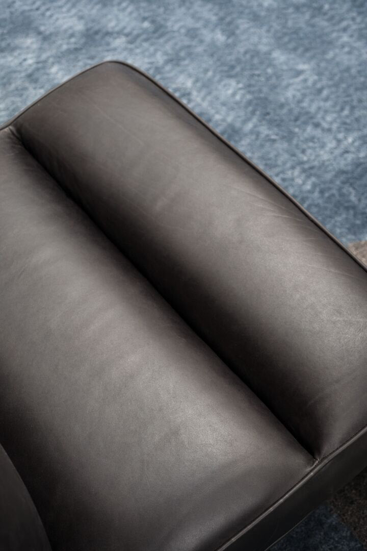 Armchair - Greta - By Draga & Aurel