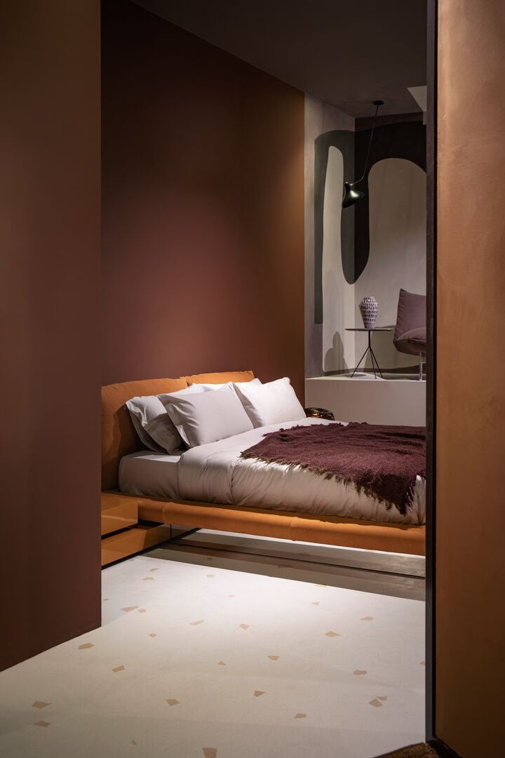 Bed - Aura - By Hannes Peer