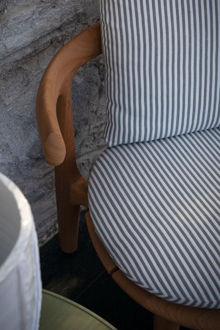 Armchair - Himba - By Roberto Lazzeroni