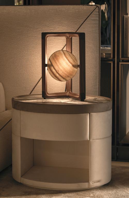 Nightstand - Le Comte