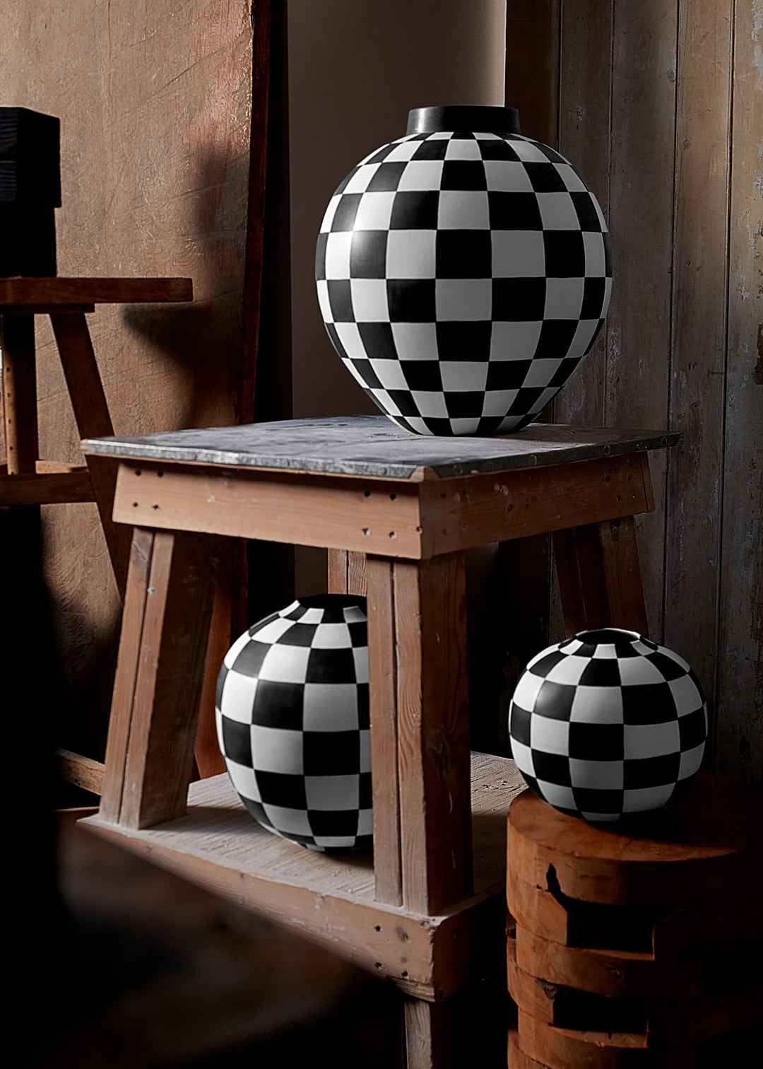 Damier Vase - X-Large