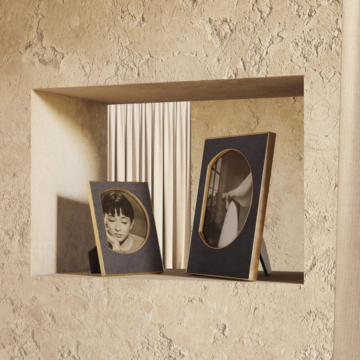 Kelly Behun Side Eye Frame - 10x15cm