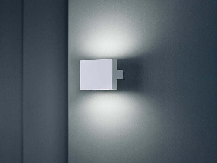 Wall Lamp - Tight Light