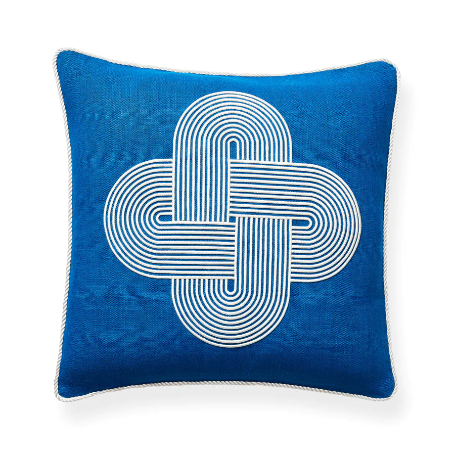 Pompidou Plus Cushion