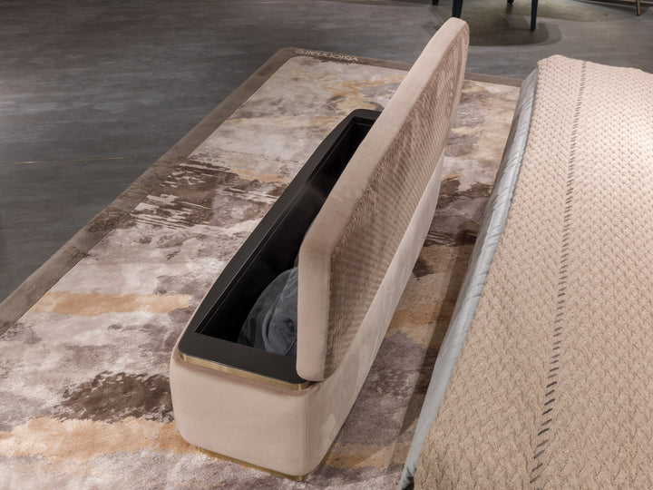 Bench - Jorge