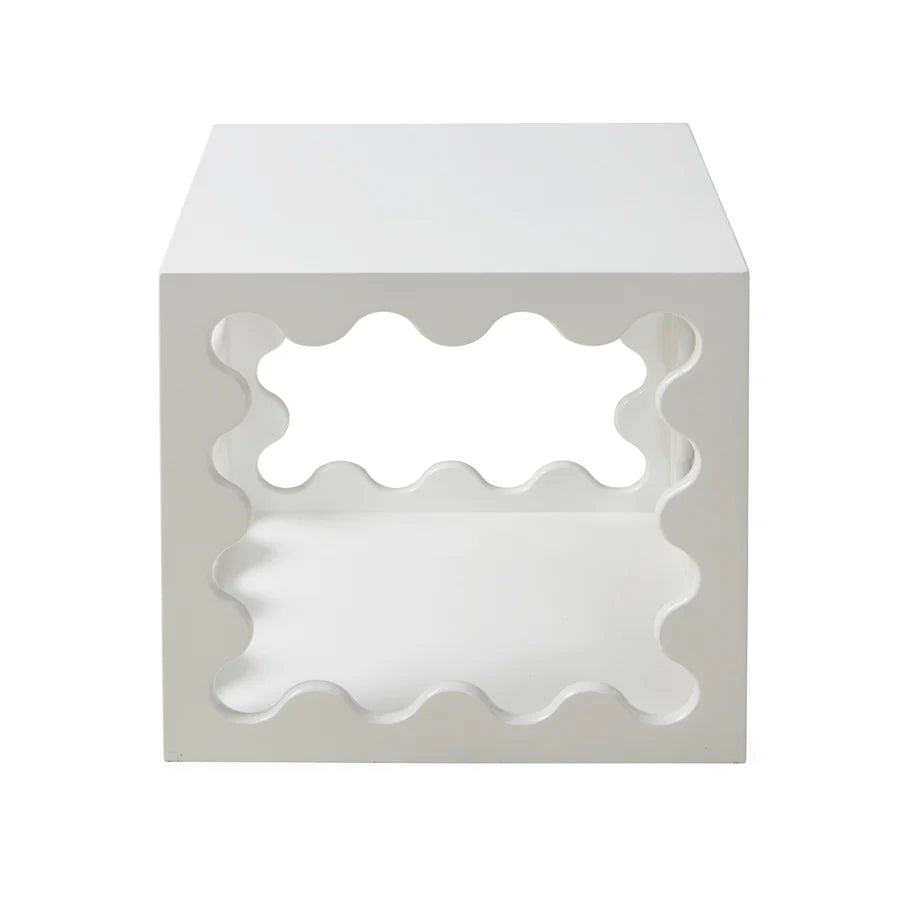SHOWROOM - Ripple Lacquer Cube - White