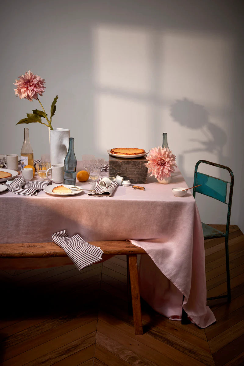 Linen Sateen Tablecloth Medium - Pink