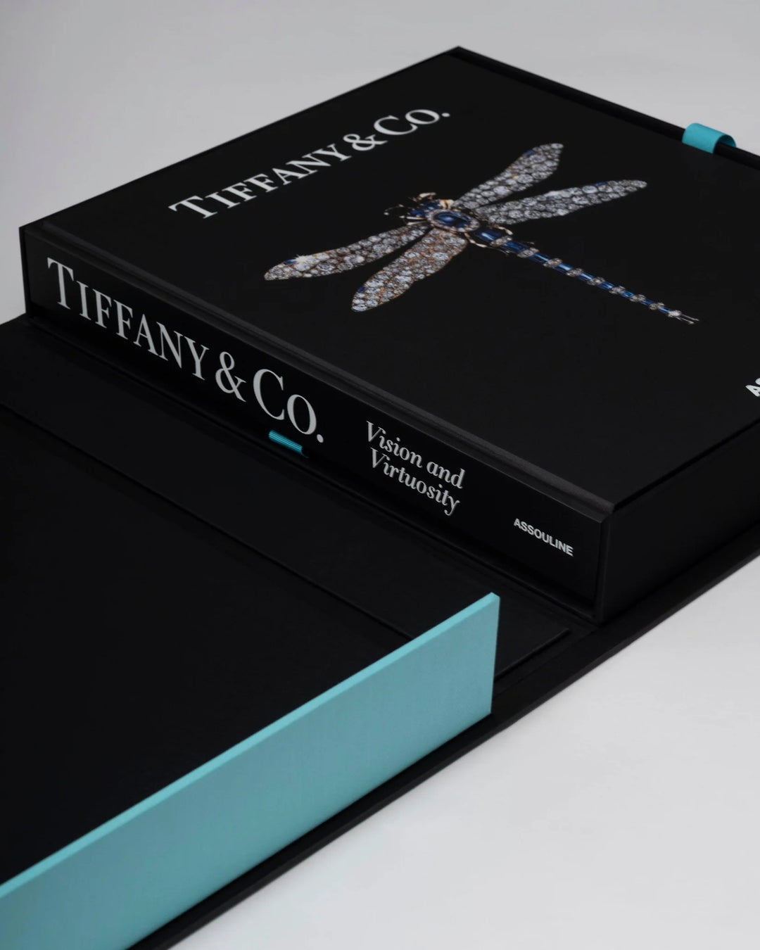 Book - Tiffany & Co. Vision and Virtuosity: The Impossible Collection