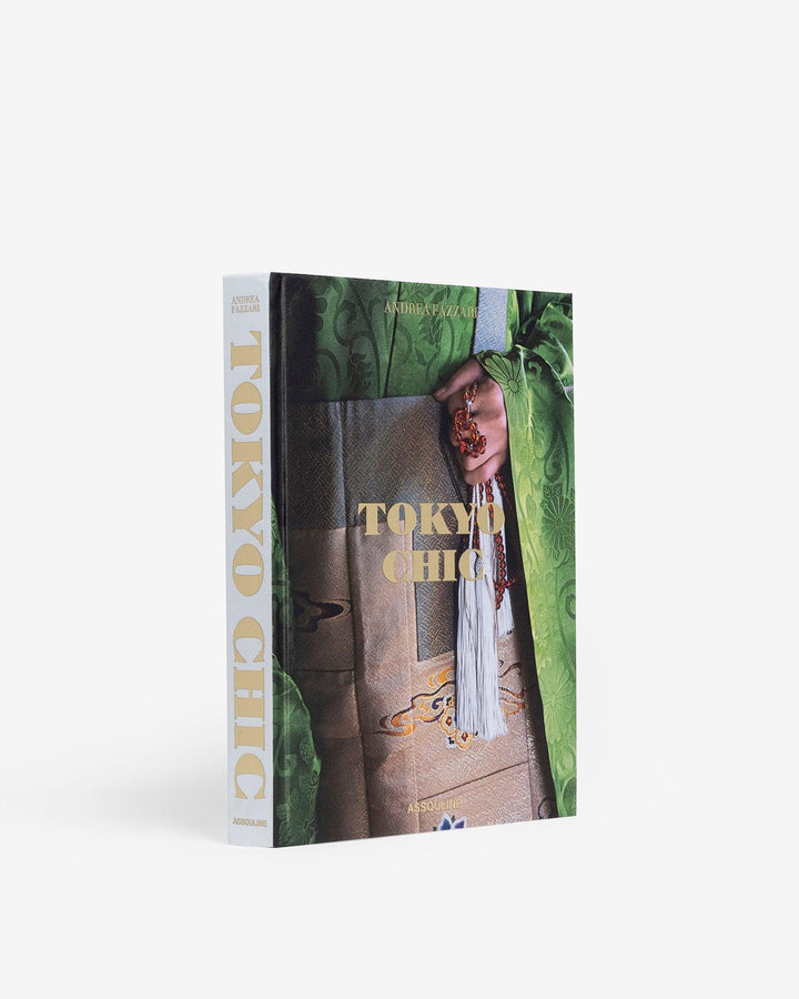 Book -  Tokyo Chic