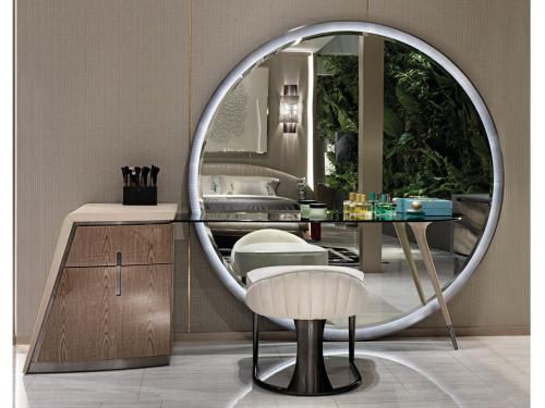 Mirror - Westley