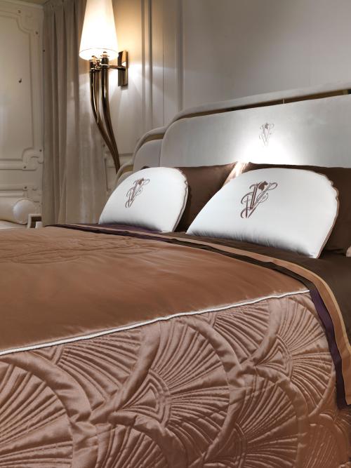 Bed - Bradley